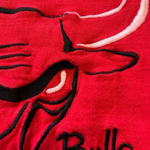 LEGENDS Vintage 90’s Chicago Bulls Sweatshirt, Stitched Bull, XXL - Picture 2 of 5